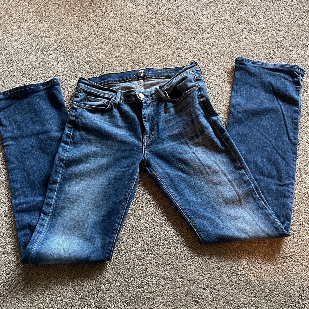 7 For All ManKind Skinny BootCut Jeans Size 28, EUC, no wear on hem. Perfect.